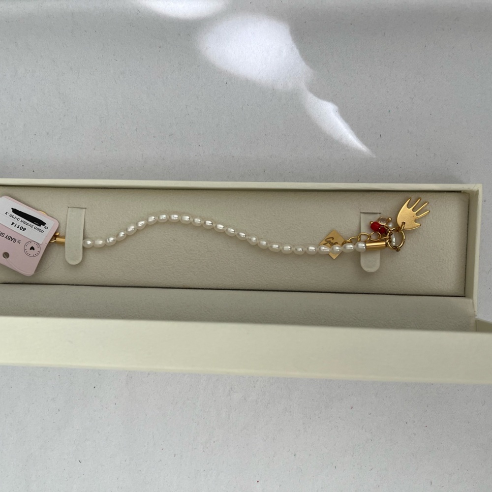 Gold and Pearl Charm Bracelet - Picture 6 of 10